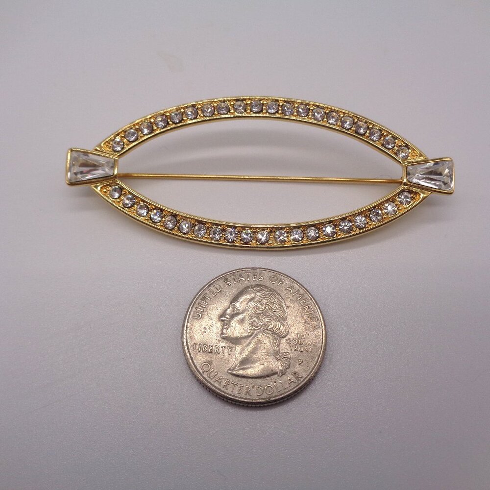 Vintage Monet Gold Tone & Rhinestones Oval Brooch
